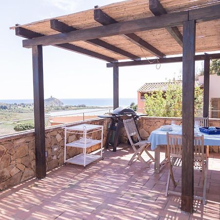Residenza Del Barone Villa Zoe Chia - Vista Mare Екстер'єр фото