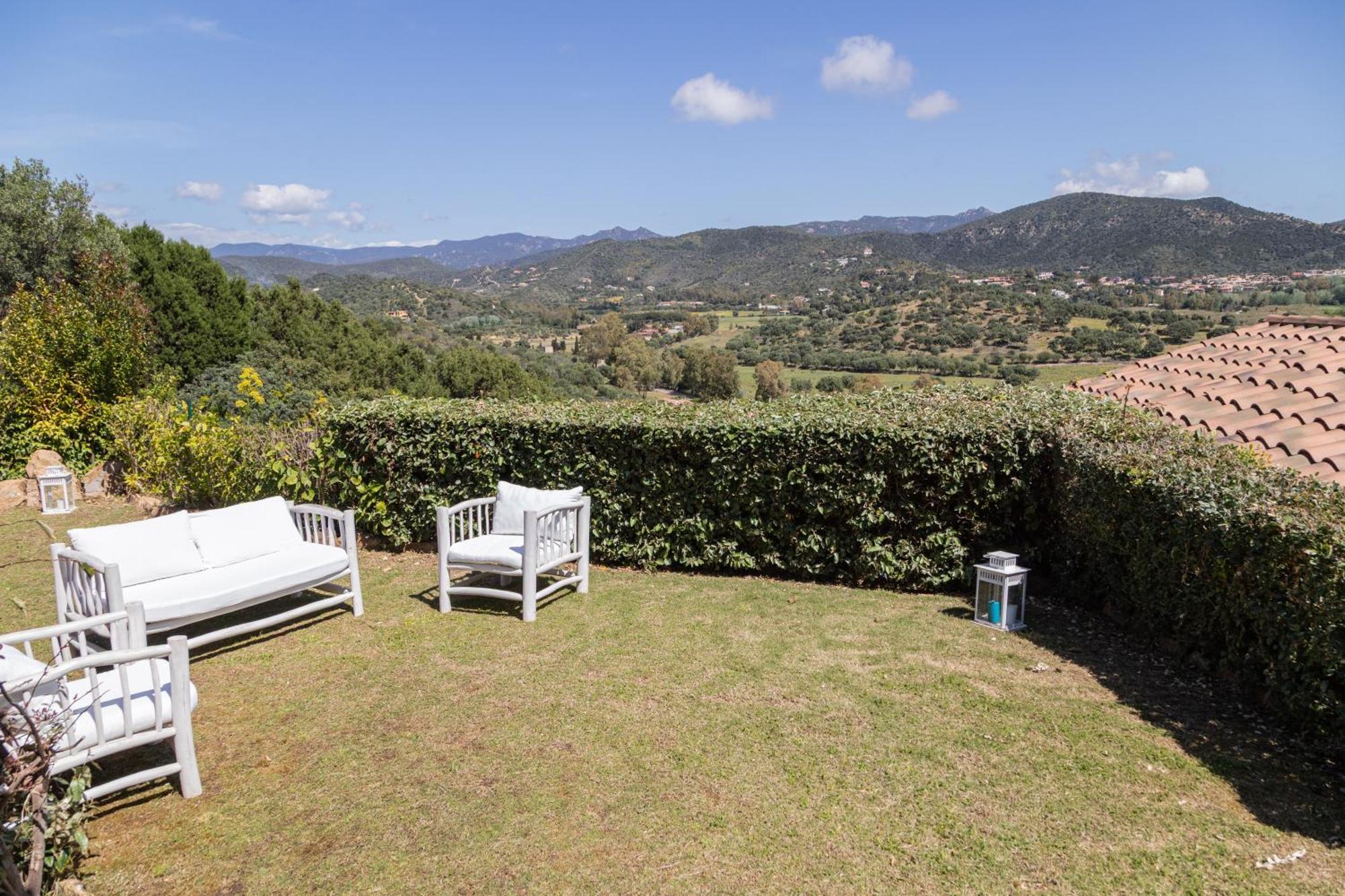 Residenza Del Barone Villa Zoe Chia - Vista Mare Екстер'єр фото